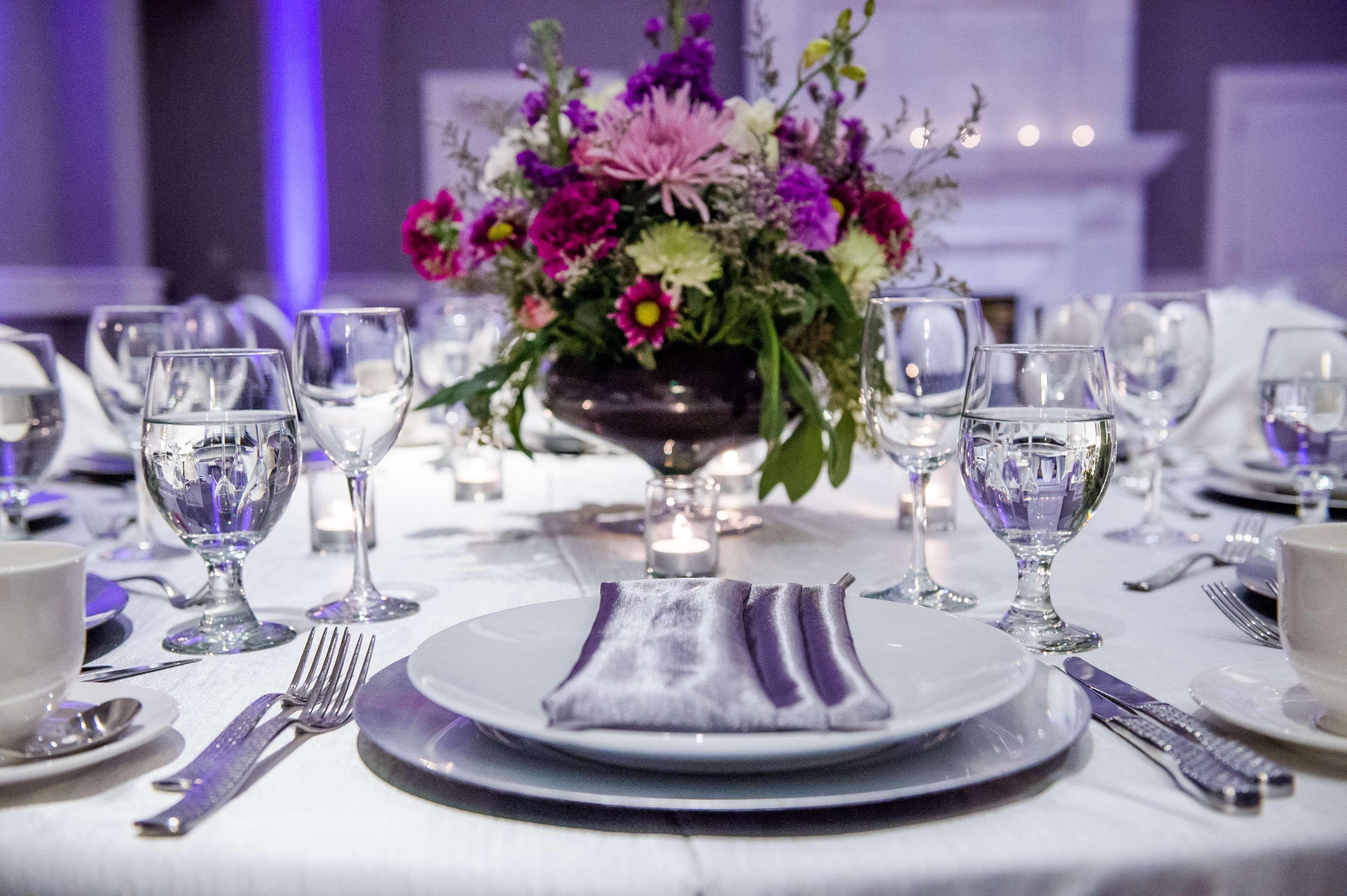 Embassy By Hilton Downtown 4*